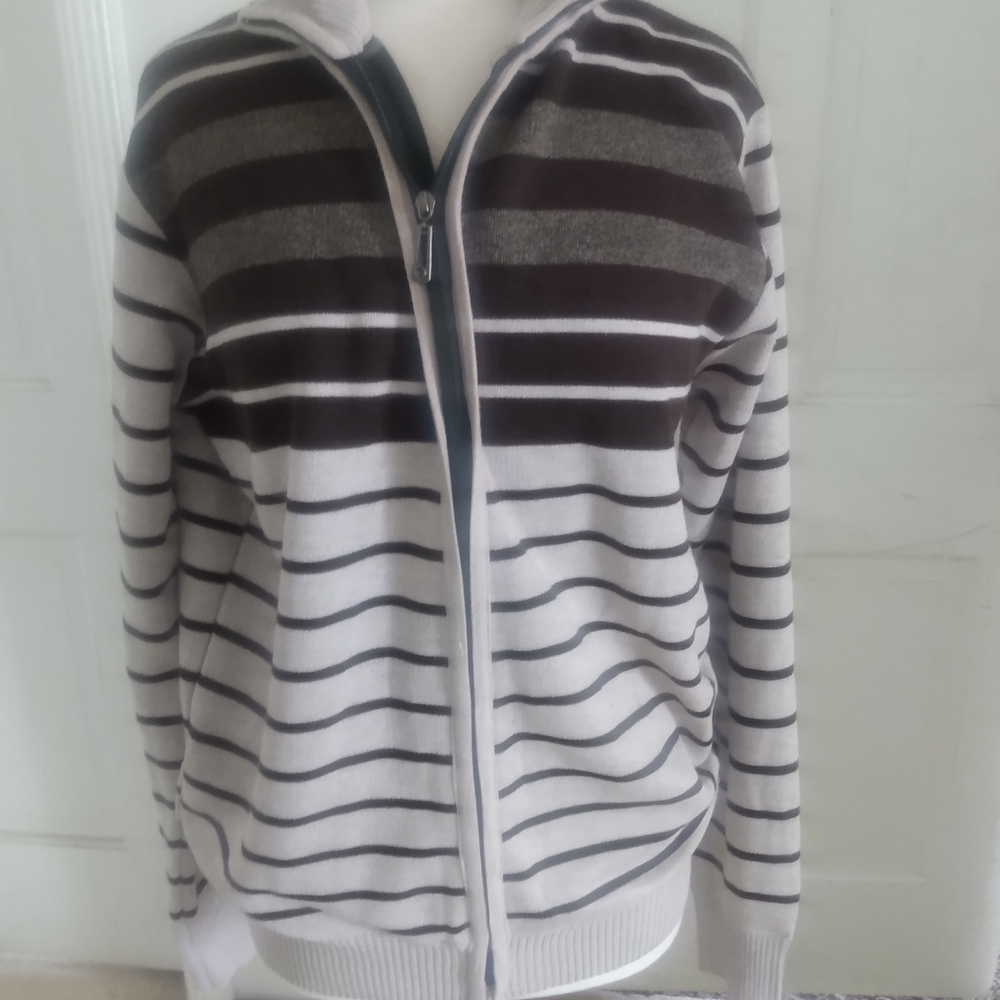 Men's sweater
